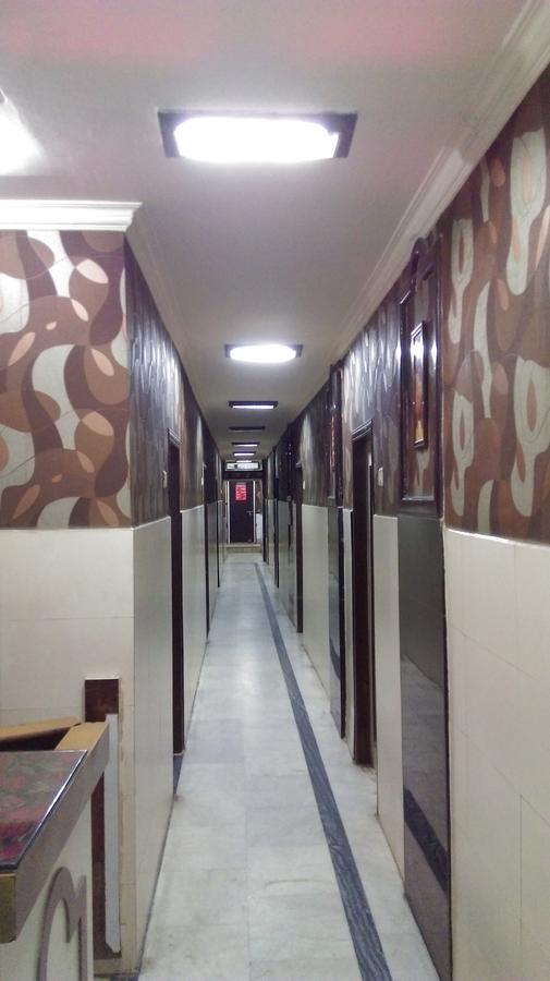 Hotel Prince B Guwahati Buitenkant foto